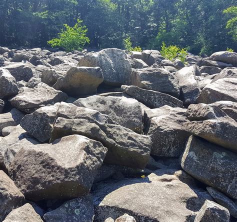 ringing rocks county park reviews